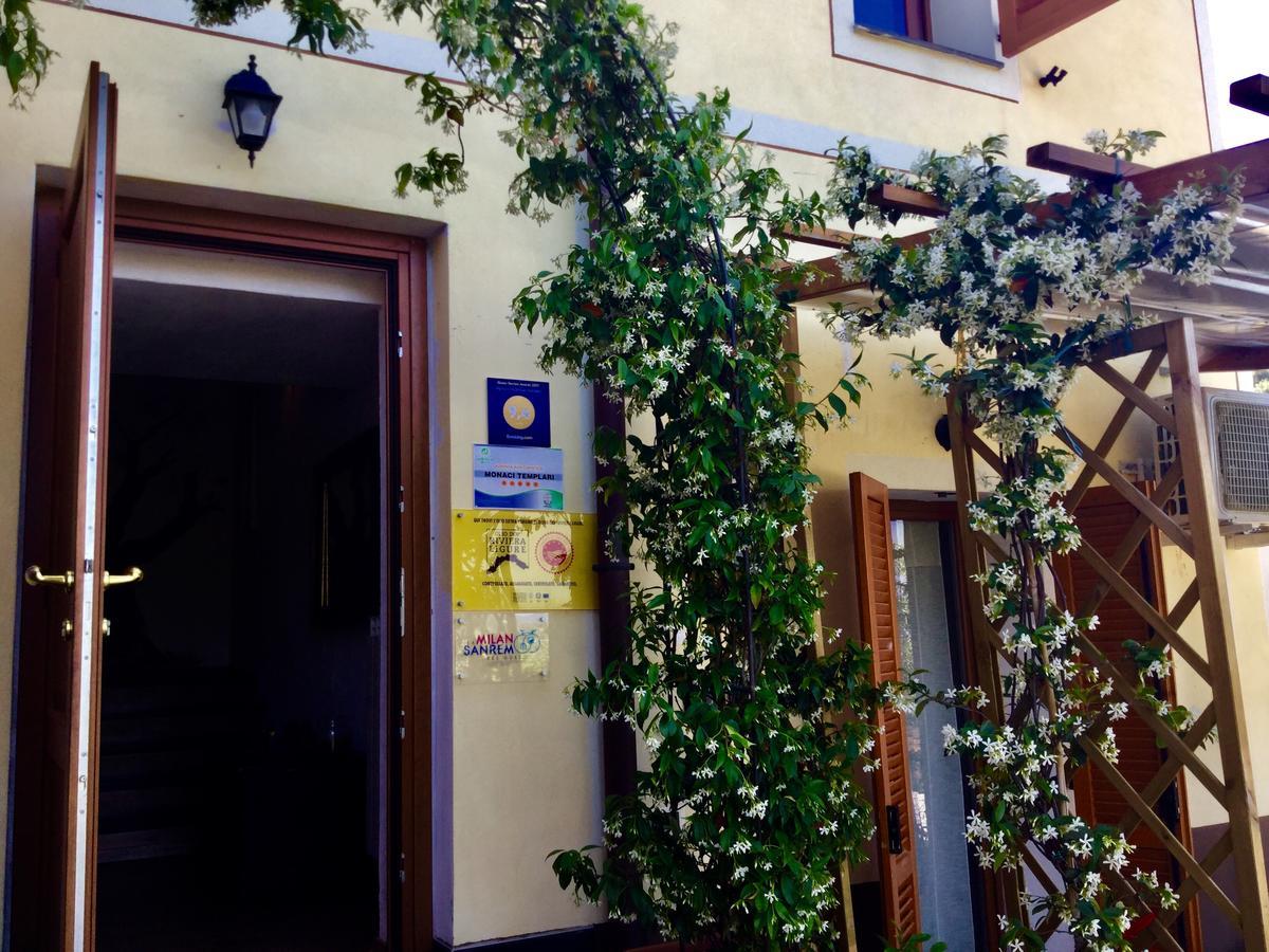 Agriturismo Monaci Templari Seborga Exteriör bild