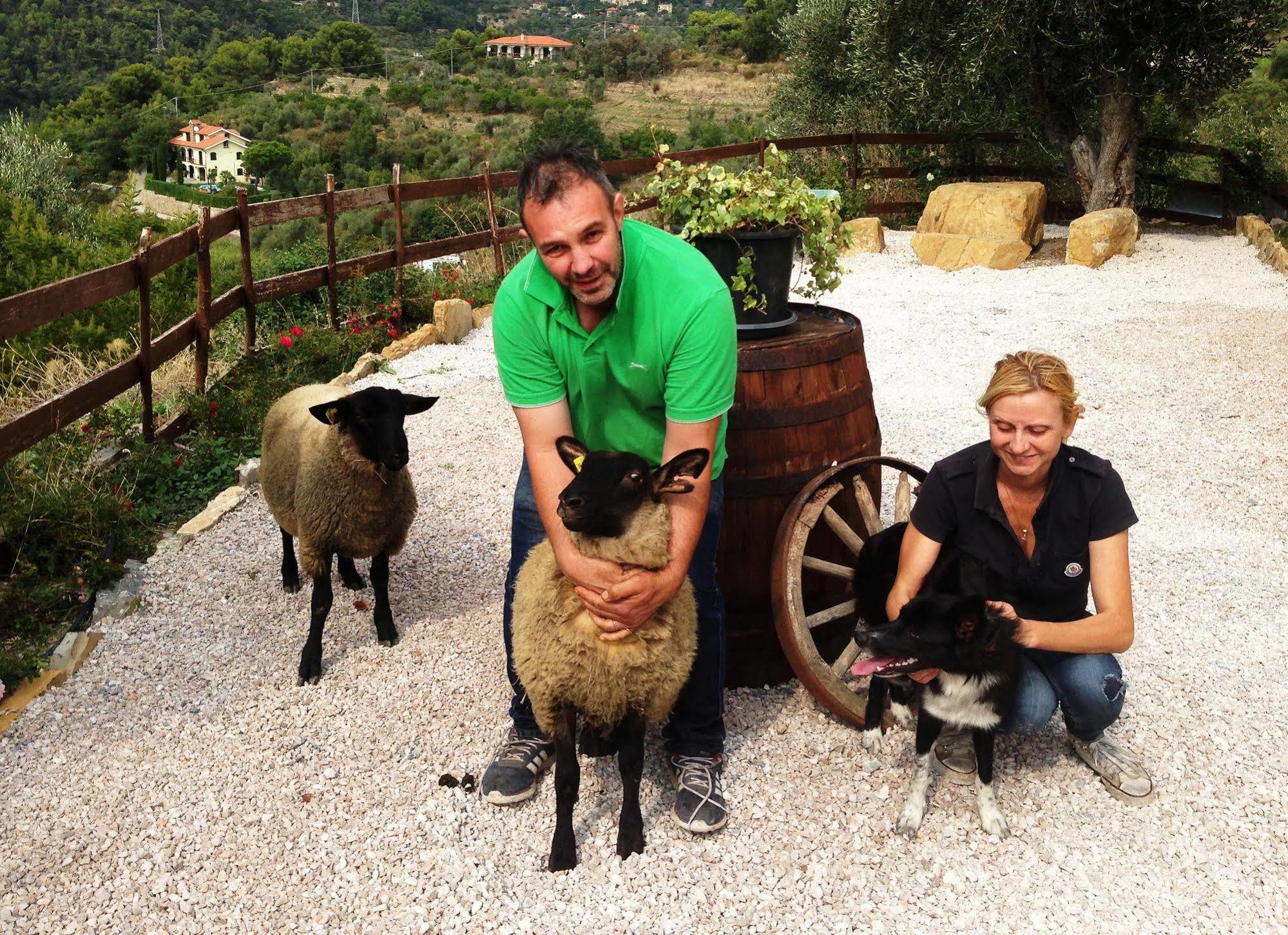 Agriturismo Monaci Templari Seborga Exteriör bild